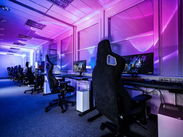 League of Legends Classic startē 29. jūlijā: 60 čempioni, vecās rūnas un Season 3 nostalģija